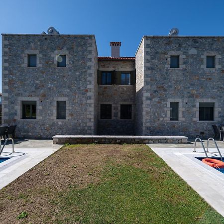 Torri Di Pietra Villa Stoúpa Buitenkant foto