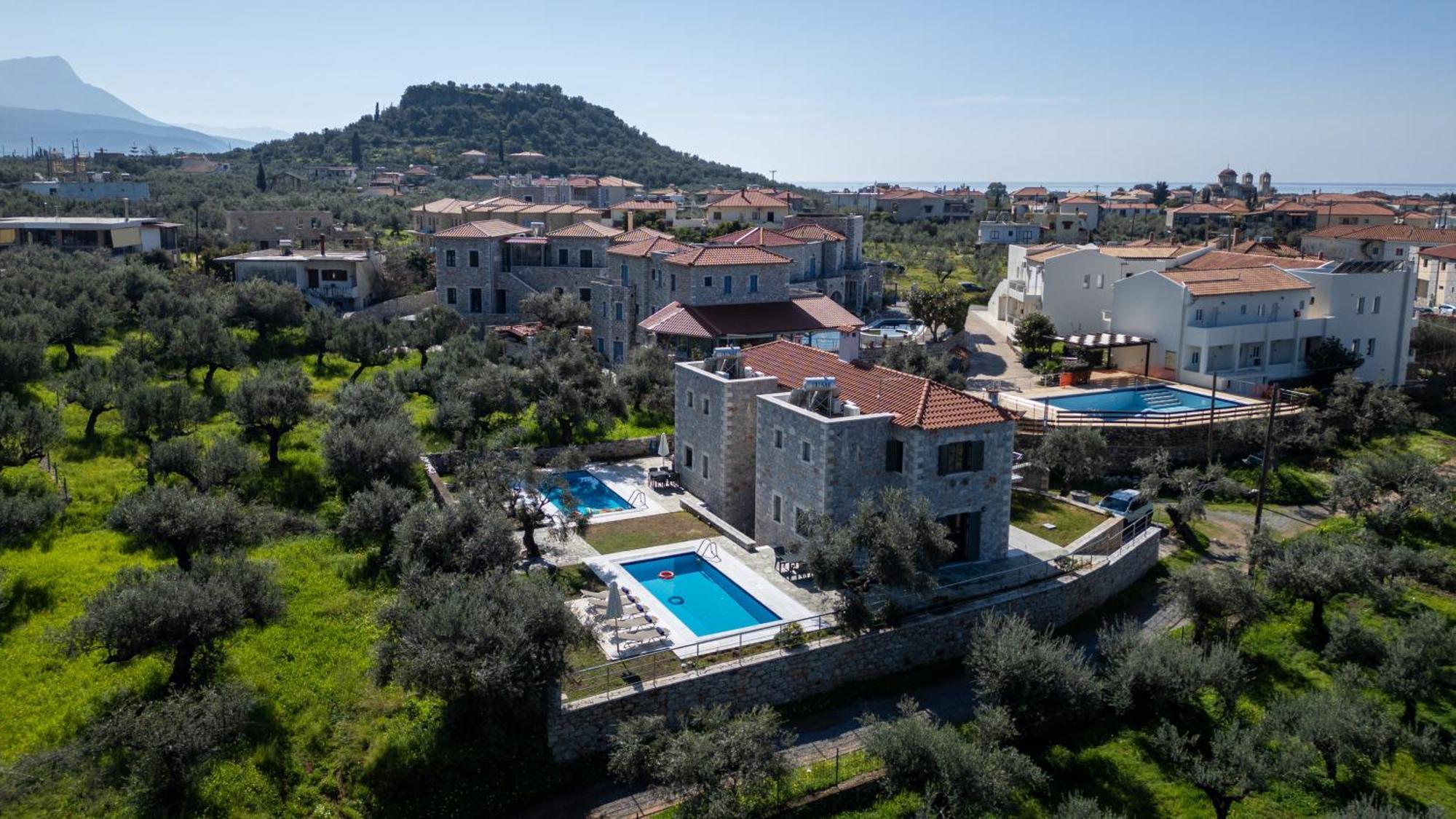 Torri Di Pietra Villa Stoúpa Buitenkant foto