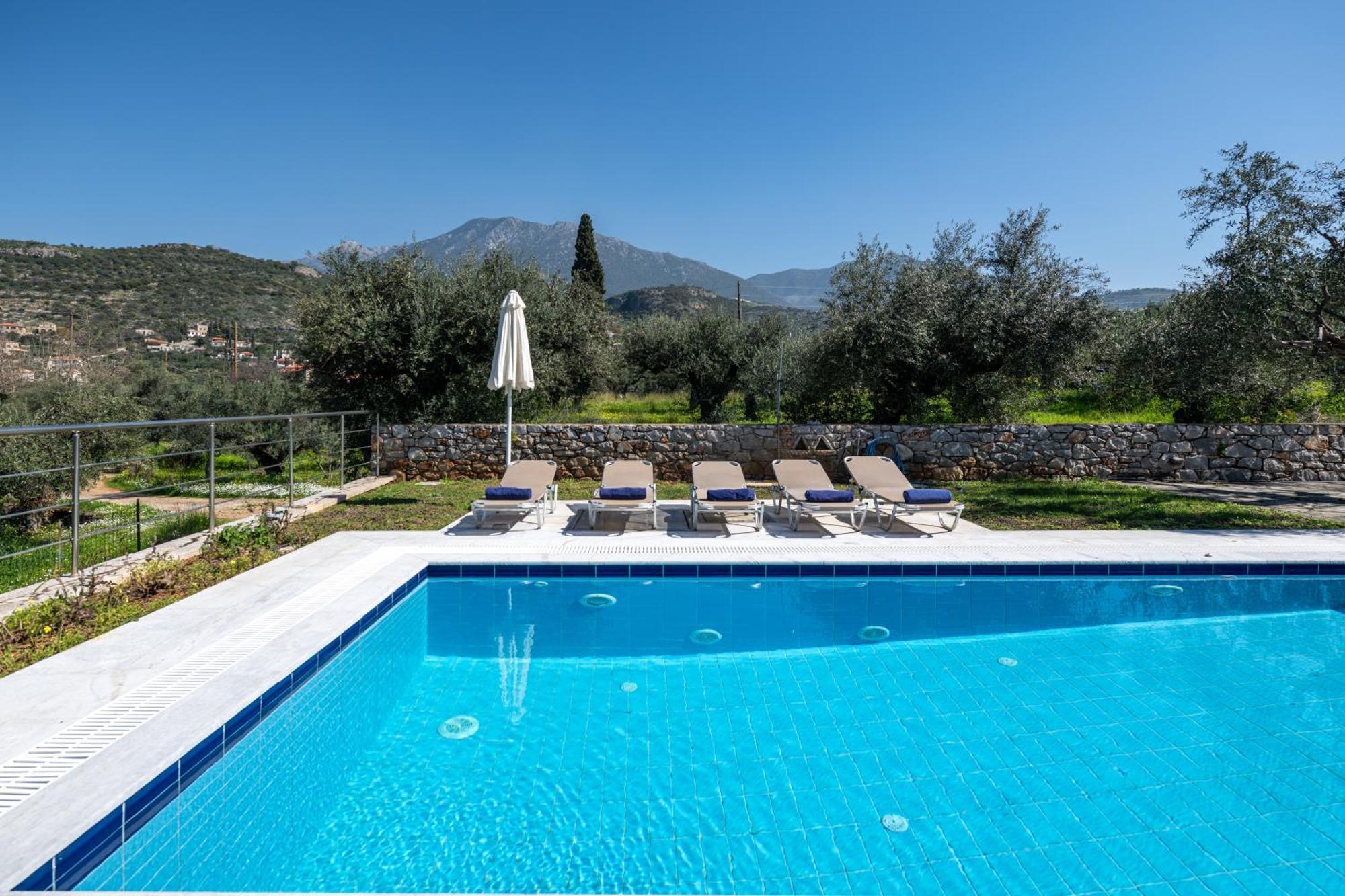 Torri Di Pietra Villa Stoúpa Kamer foto