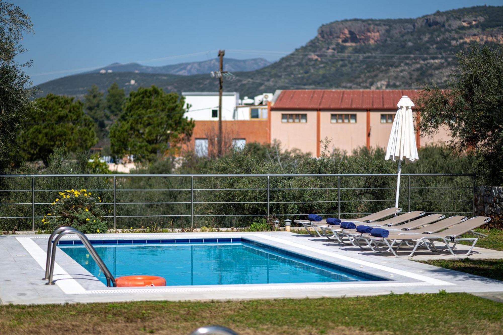 Torri Di Pietra Villa Stoúpa Kamer foto